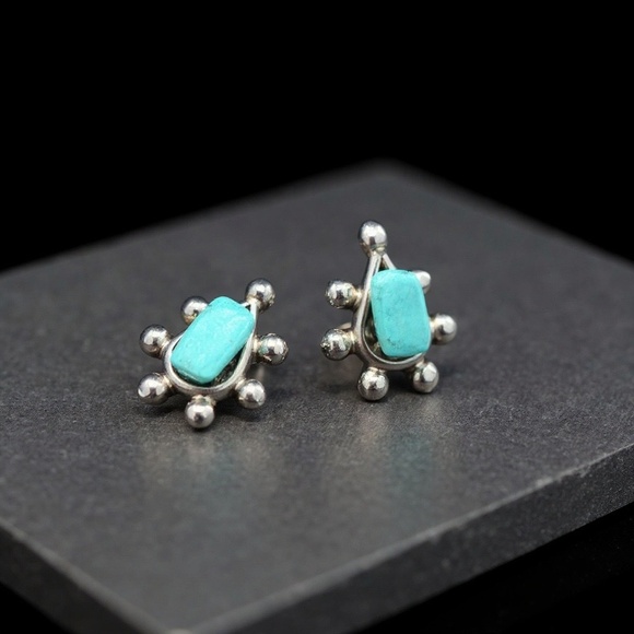 Native American Jewelry - Sterling silver stud earrings beautiful light blue turquoise stones